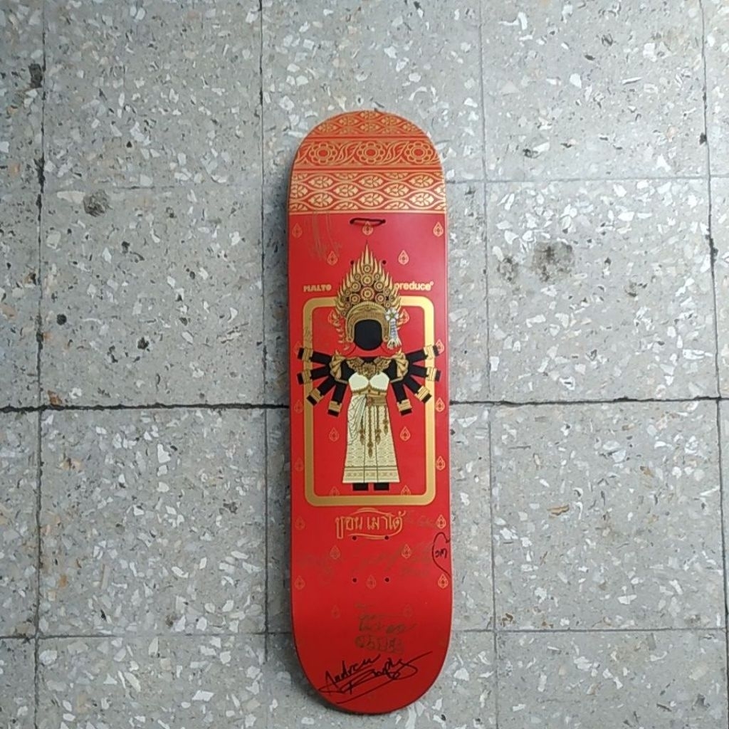 preduce x girl skateboard deck