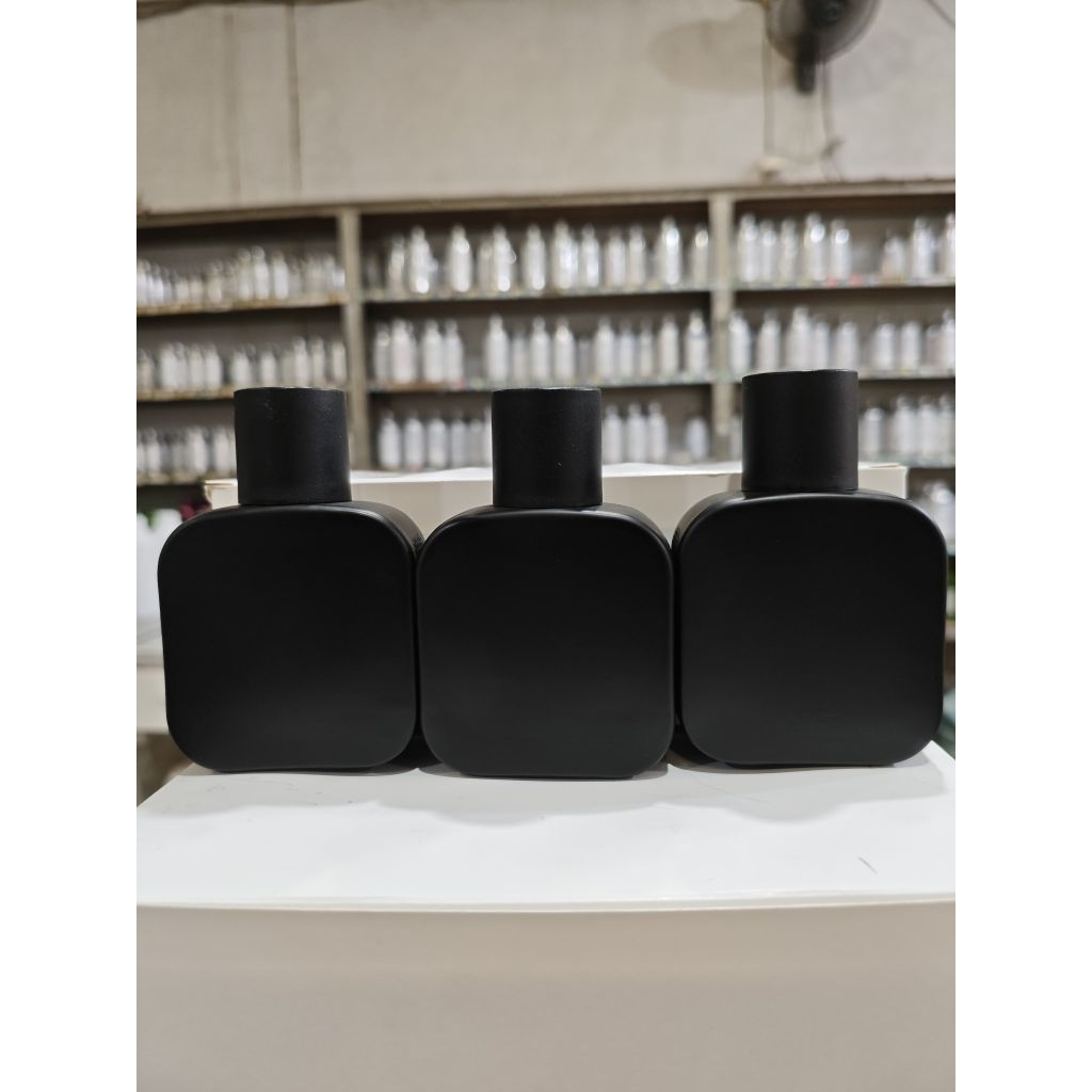 BOTOL SPRAY LACOSTE FULL BLACK UKURAN 50 ML HARGA LUSIN