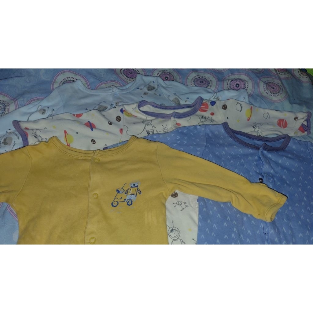 PRELOVED NEWBORN MAMAS PAPAS