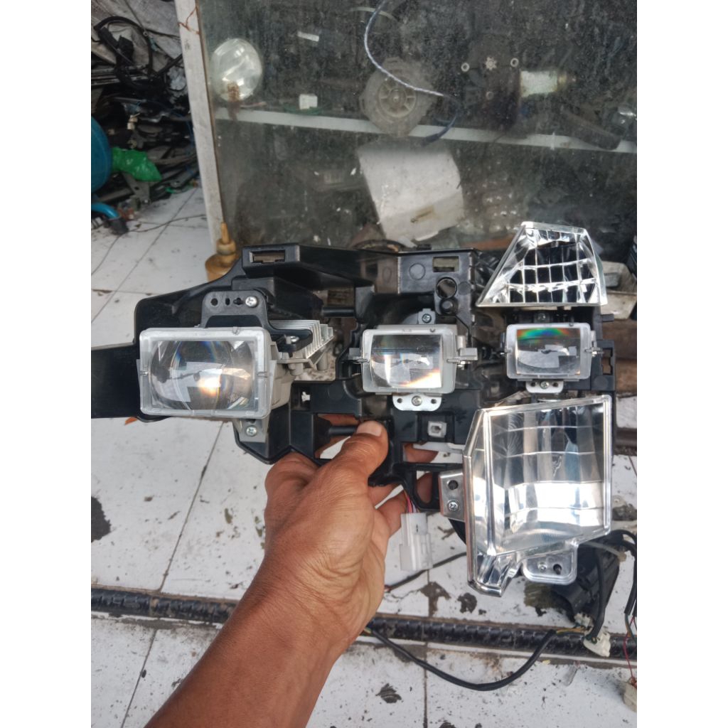LED lampu depan xpander cross