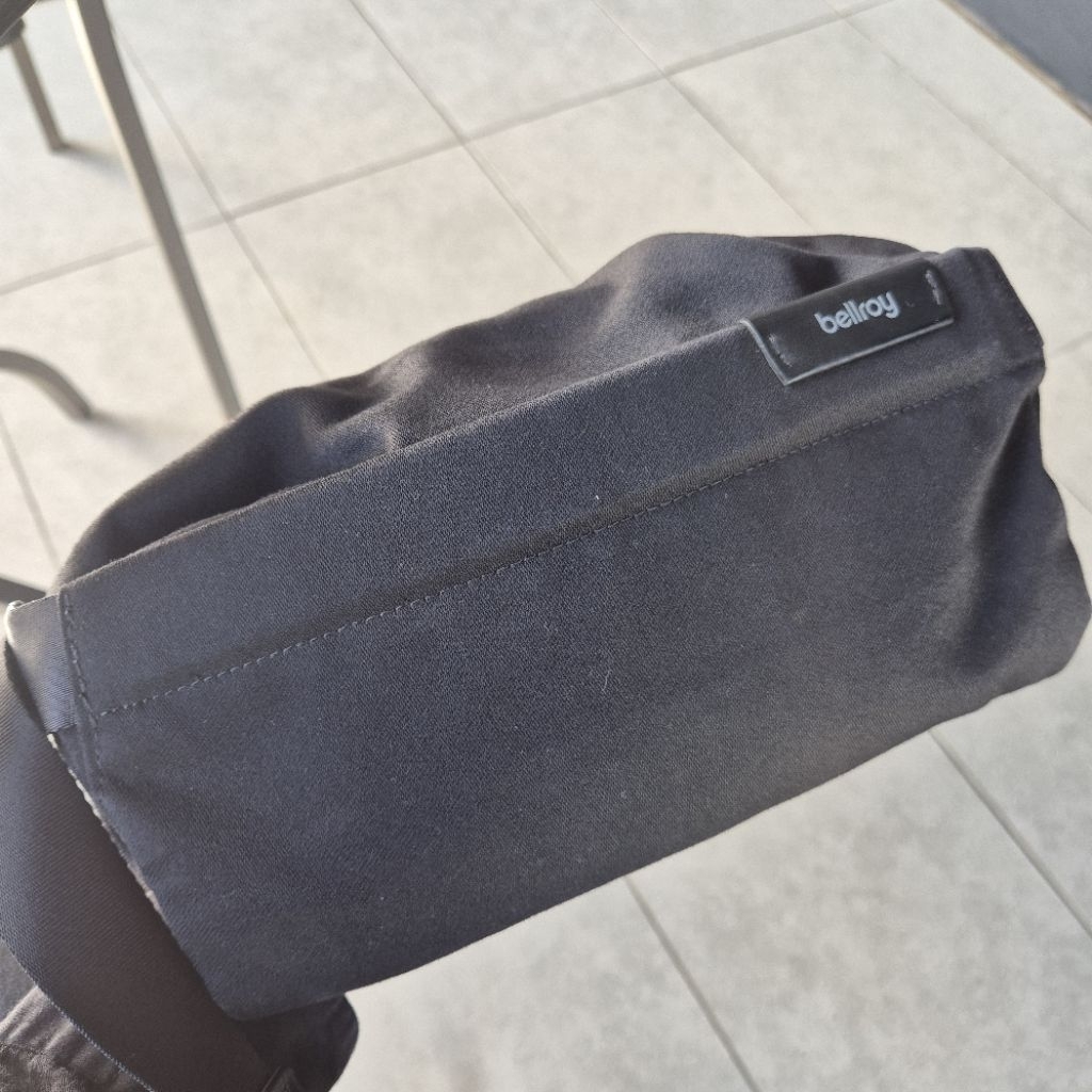 Preloved Bellroy Sling Mini Melbourne Black 4L