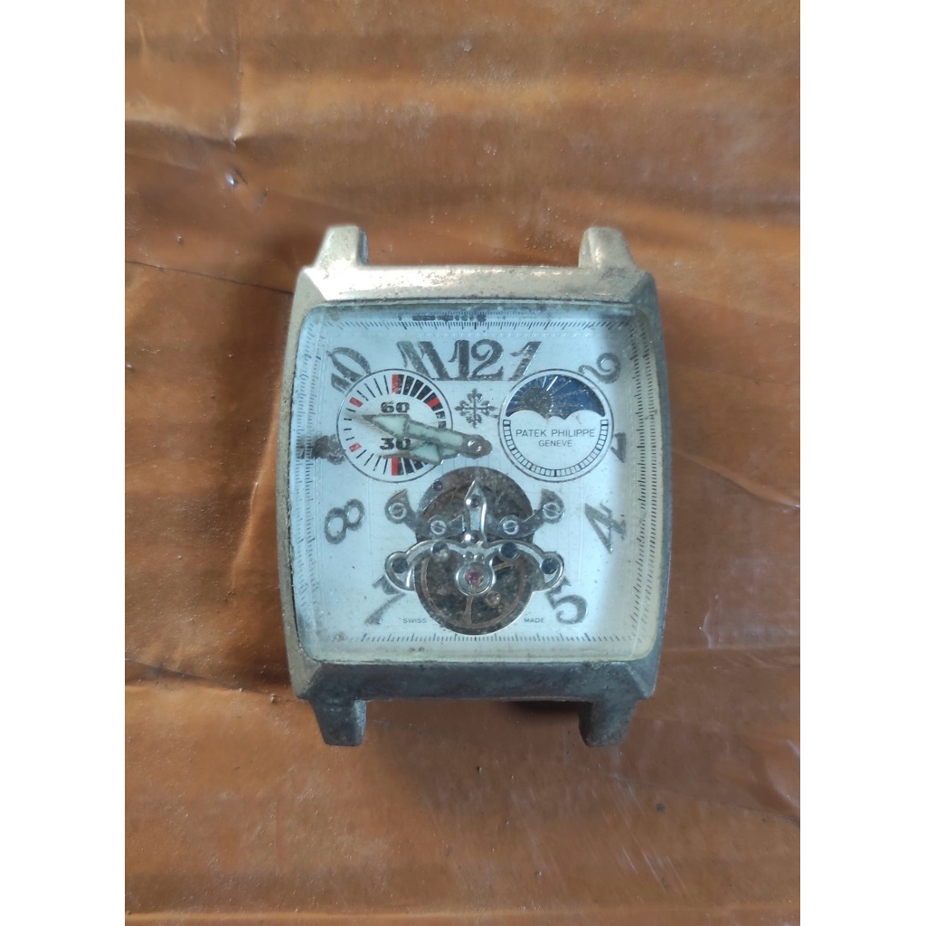 (Bahan ) Kepala Jam Patek Philip clone dengan desain elegan