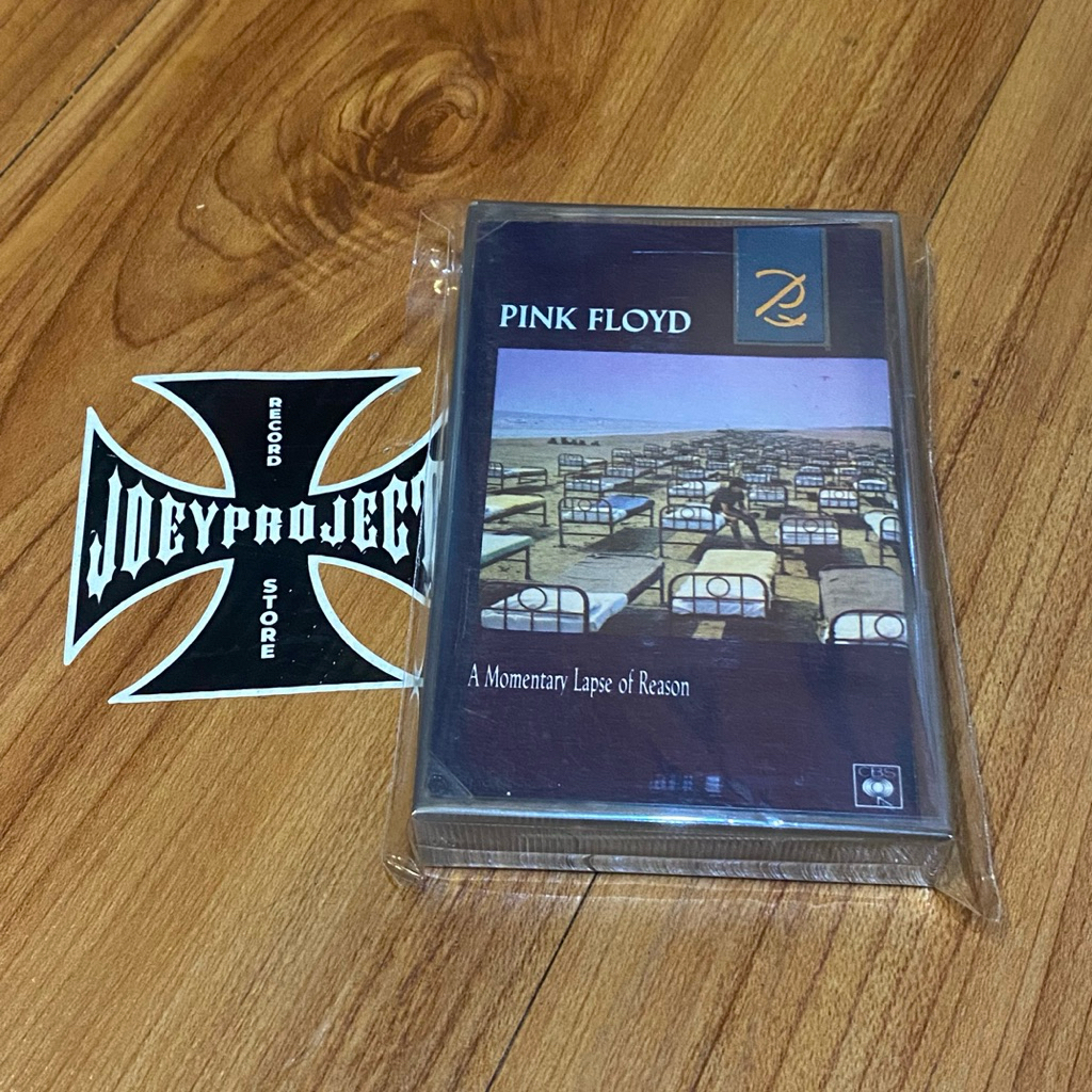 kaset pink floyd - momentary