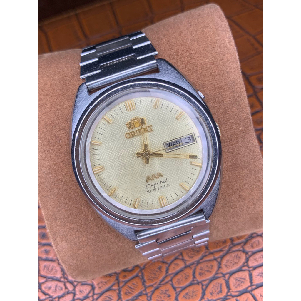 Orient Orient AAA Crystal 21 Gold Dial
