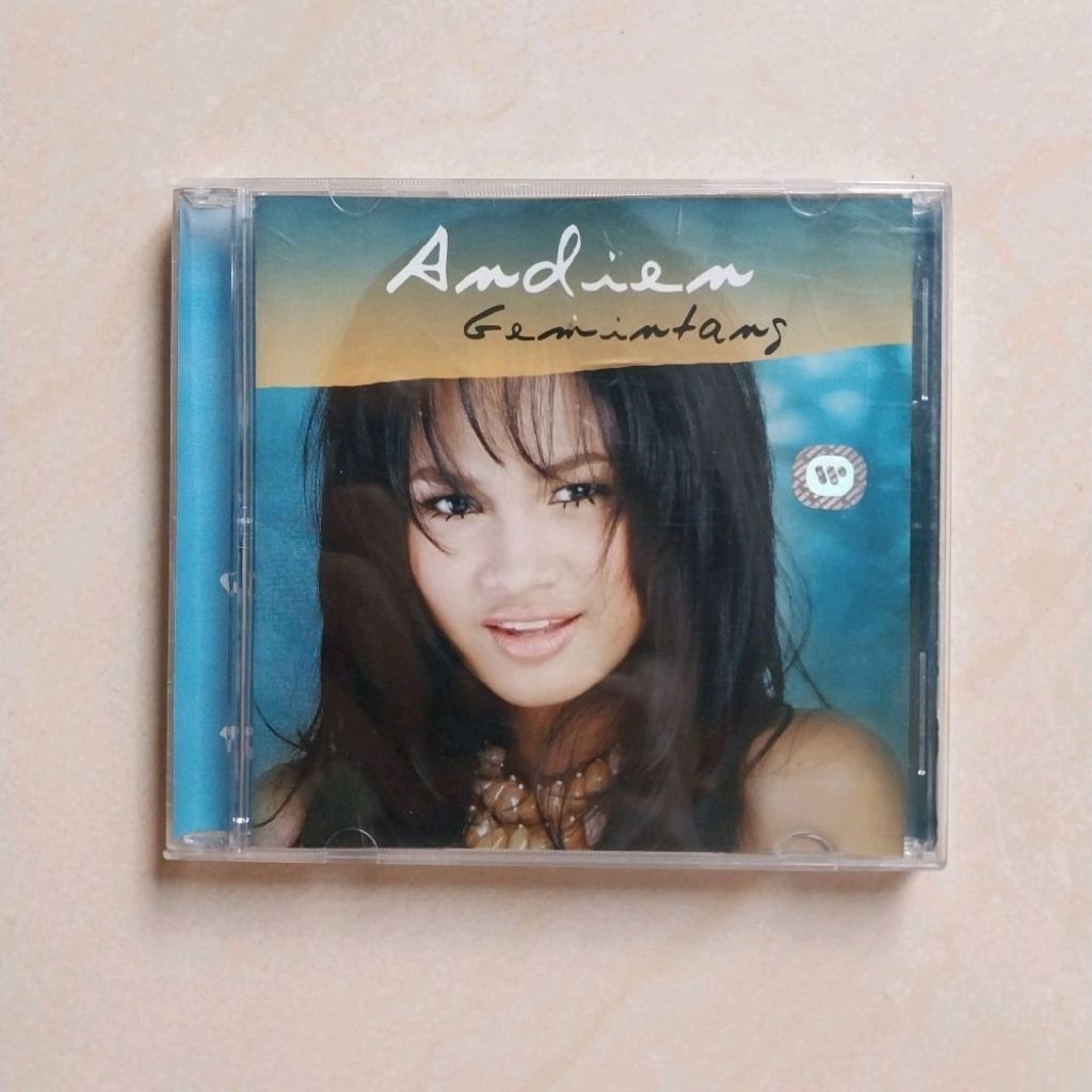 CD DAN KASET ANDIEN ALBUM GEMINTANG