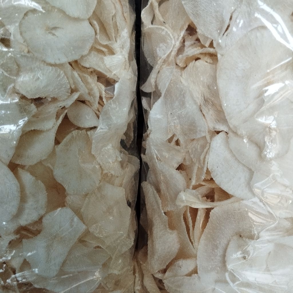 kripik singkong mentah setengah kilo & sekilo, langsung di goreng,dari petani asli