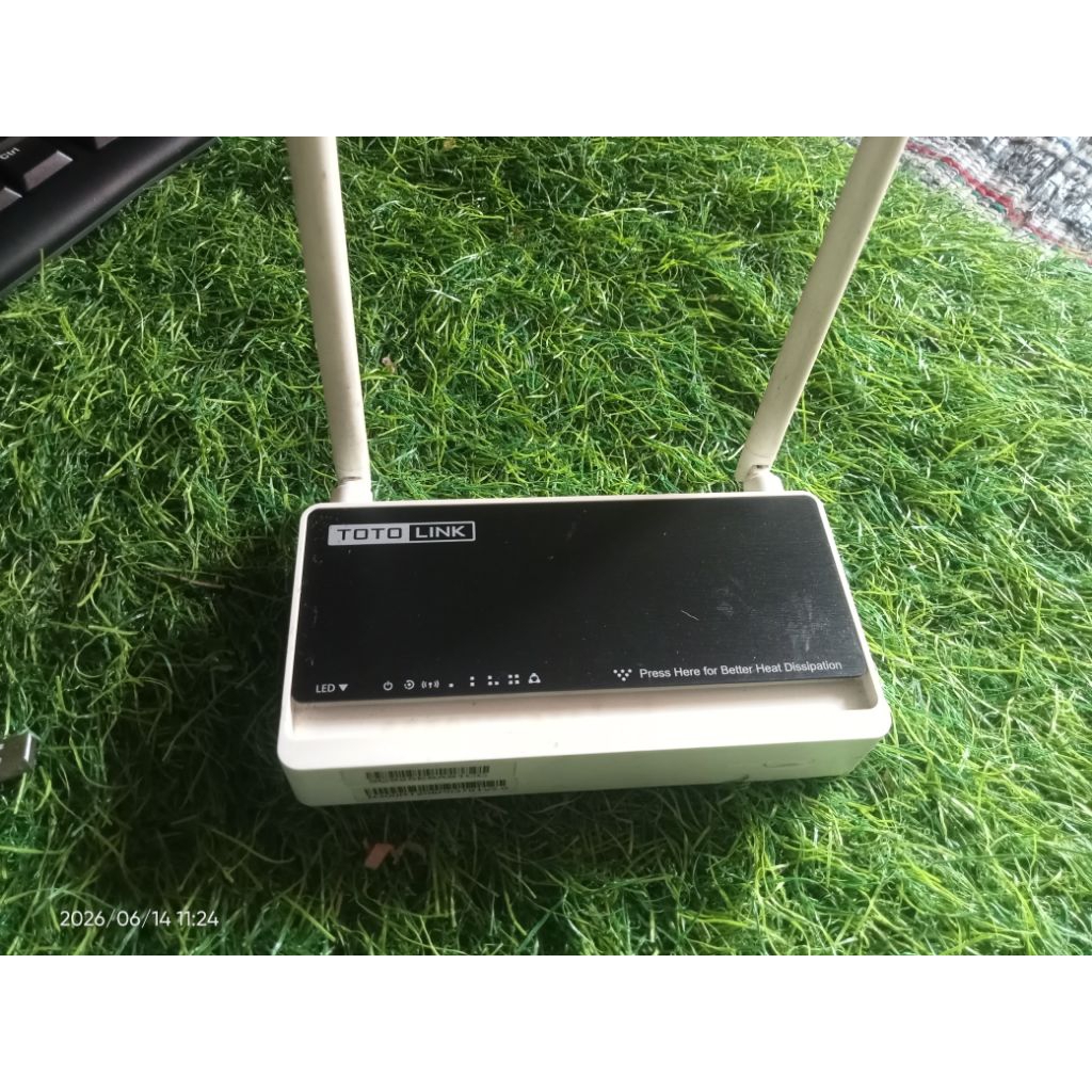 Router WiFi TOTOLINK + Adaptor - Bekas Kondisi Normal Siap Pakai