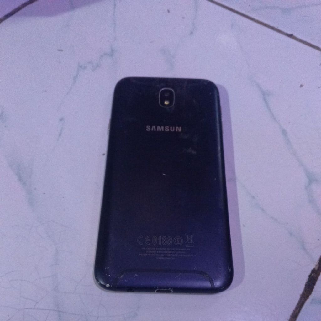 Samsung J7PRO minus LCD