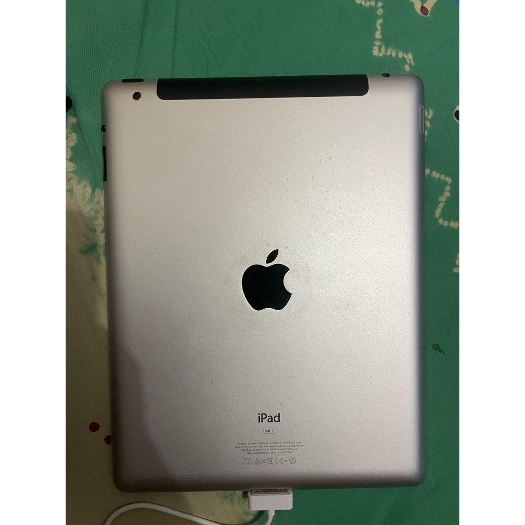 iPad 3 (Gen 3) 64GB WiFi + Cellular Original