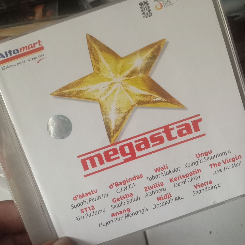 CD Kompilasi Megastar ST12 Vierra The Virgin dll