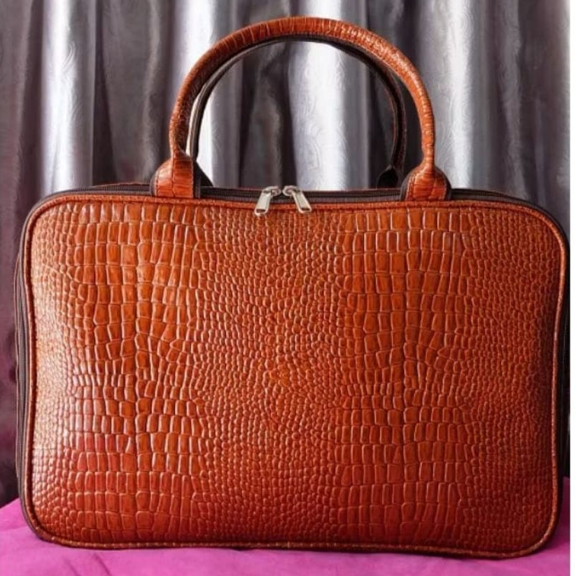 TAS TRAVEL BAG IMPORT KULIT SNAKE DAN Crocodile SIZE 4