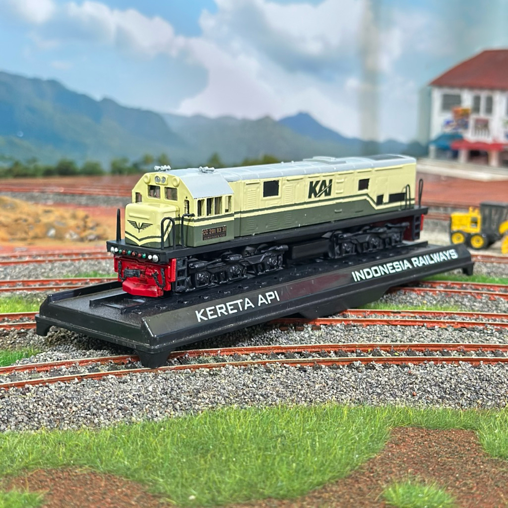 Miniatur Kereta Api / Lokomotif CC 201 83 31 SMC Spesial Livery Vintage PJKA Skala HO Low Detail