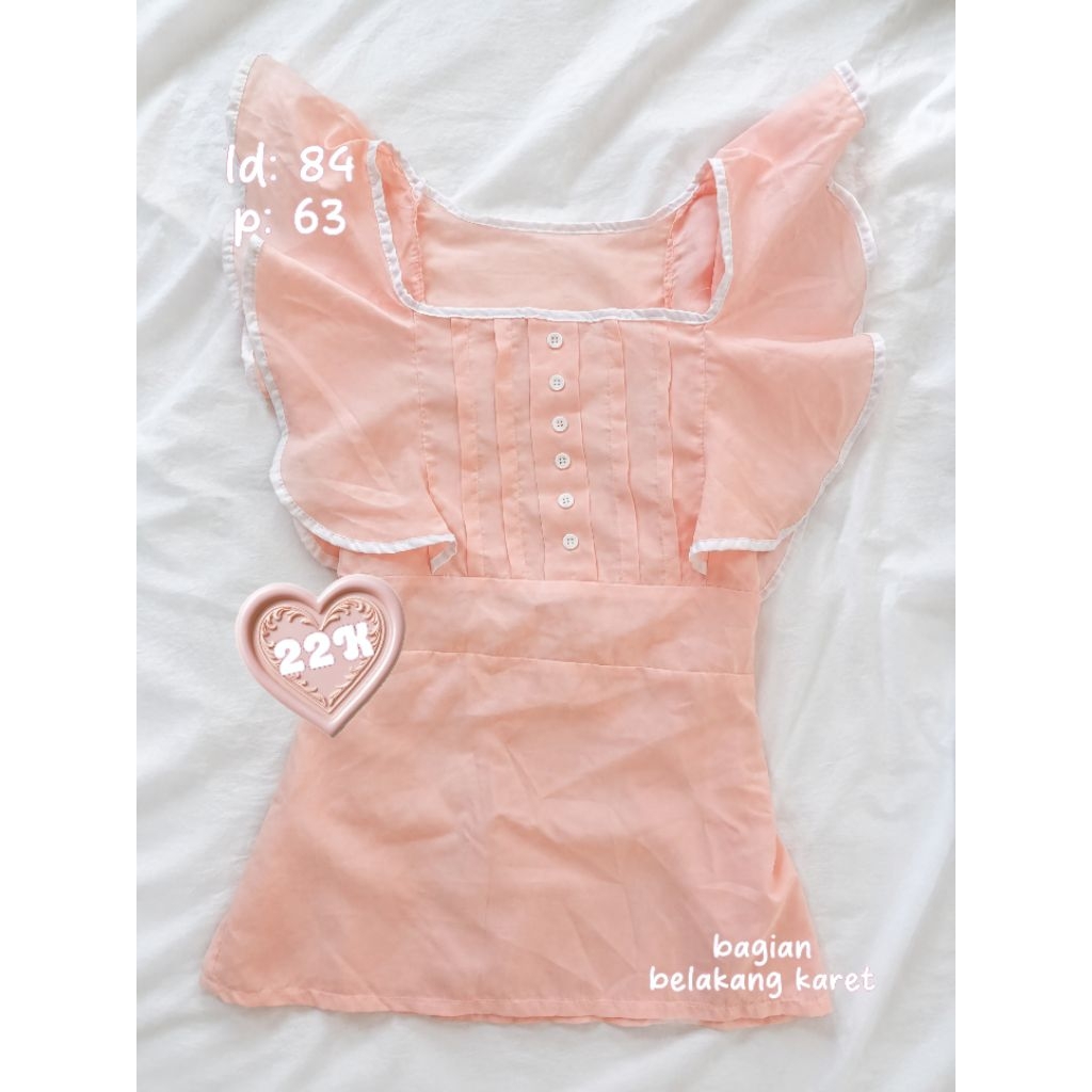 Flutter Sleeve Blouse
