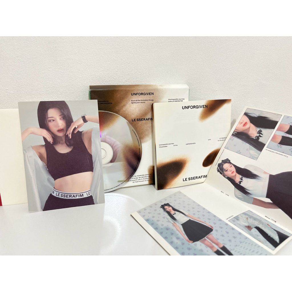 ALBUM LESSERAFIM UNFORGIVEN YUNJIN VER