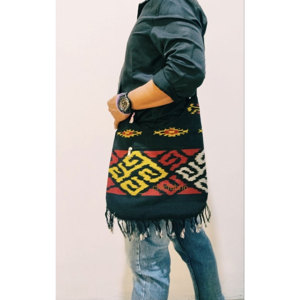 Tas selempang/tas tenun/tas sekolah/tas selempang tenun