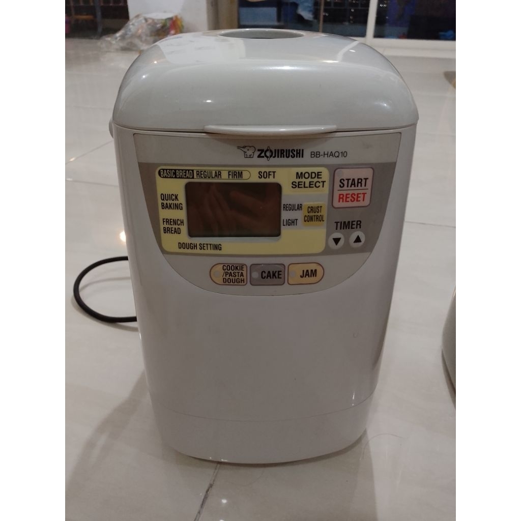 Zojirushi Bread Maker