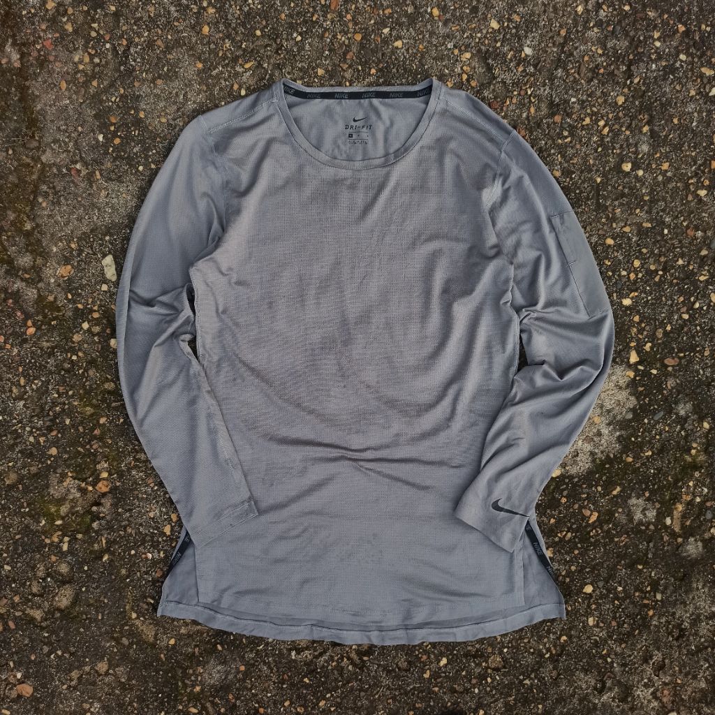 NIKE DRI-FIT