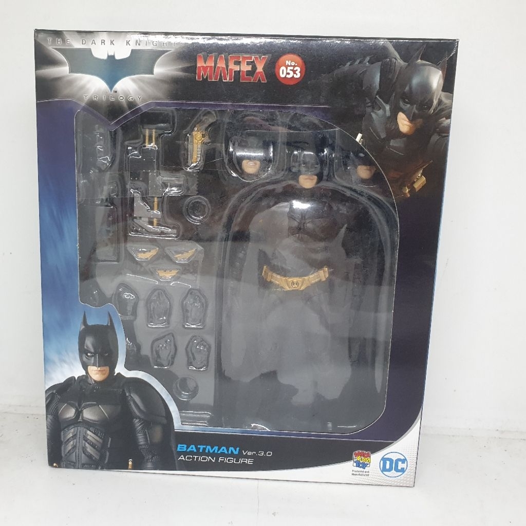 Mafex DC Batman 3.0 The Dark Knight Rises Bruce Wayne Christian Bale Justice League BIB Original