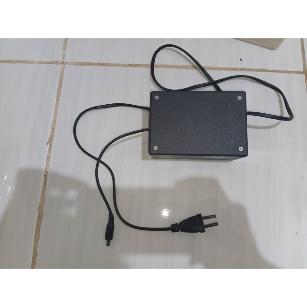 Smps / power supply 24 volt 6 amper + box