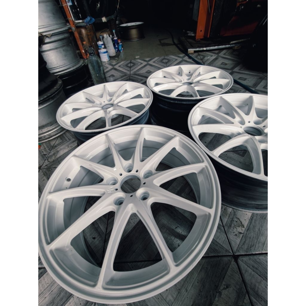 velg rays R17 5x114,3