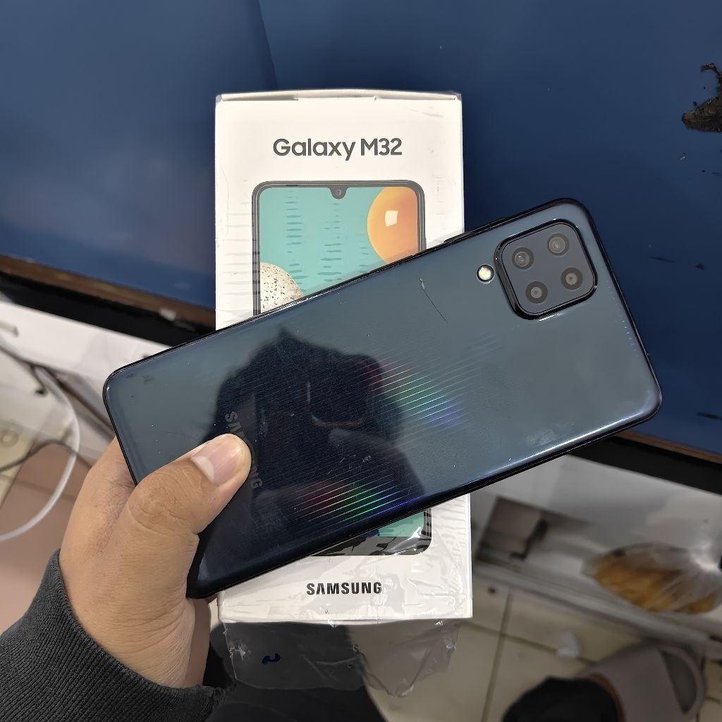 Samsung M32 8/128 Second Fullset Original