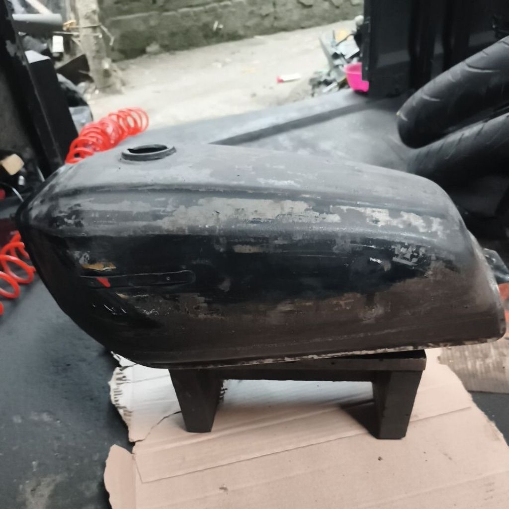 tengki tangki cb k5 ori copotan motor