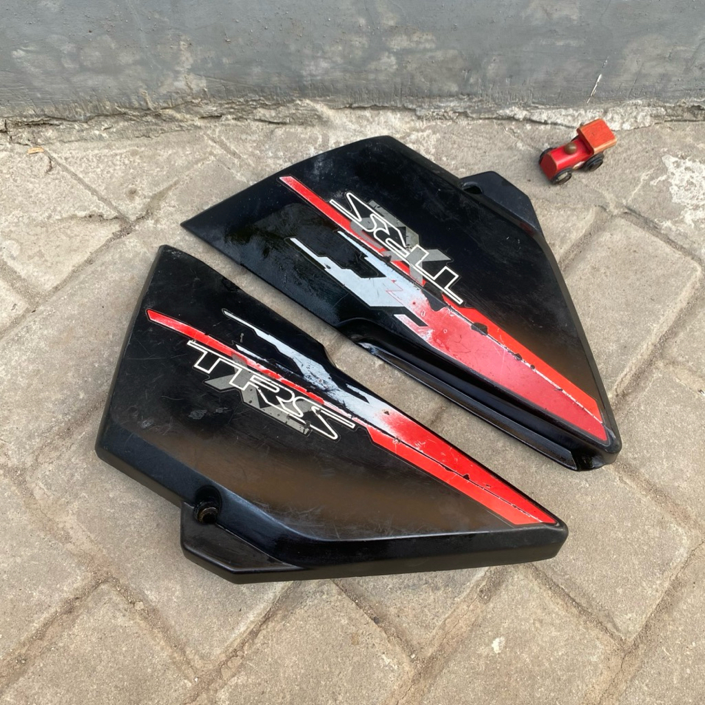 tutup aki tepong aki kanan kiri suzuki trs original