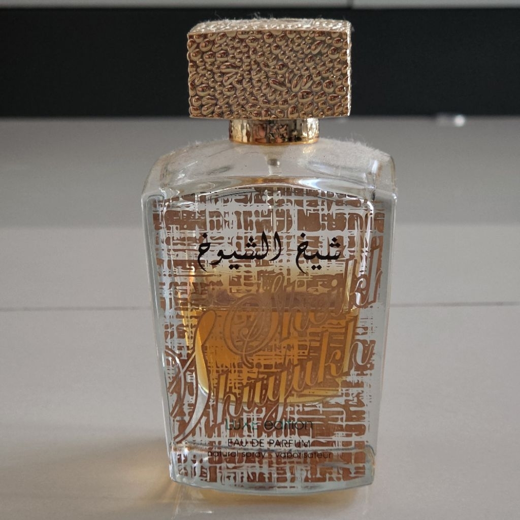 Preloved parfum Lattafa Sheikh Al Shuyukh EdP for Unisex