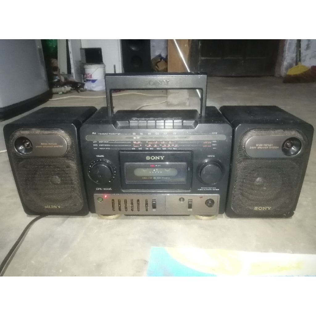 SONY COMPO CFS-1033S RADIO TAPE