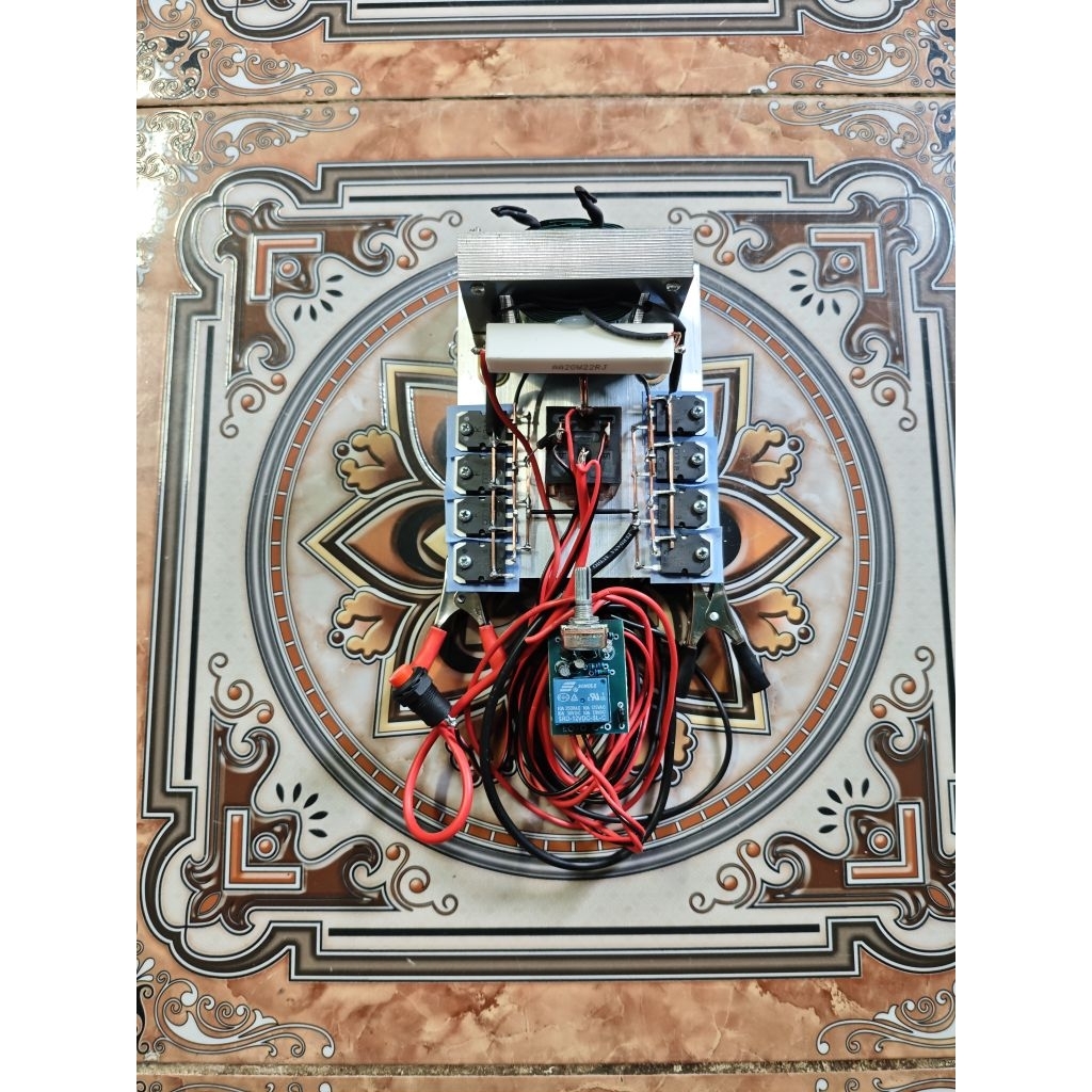 PAC 8 Transistor single flip flop