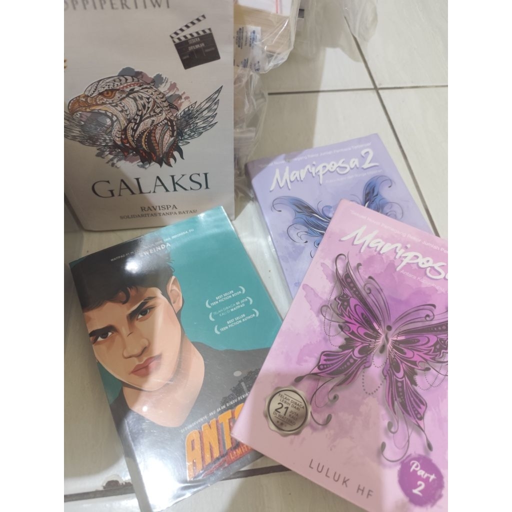 WTS PRELOVED NOVEL MARIPOSA ANTARES GALAKSI