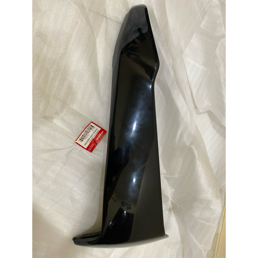 64430KPH880FMB - Cover Samping Karisma - Shield R Leg -