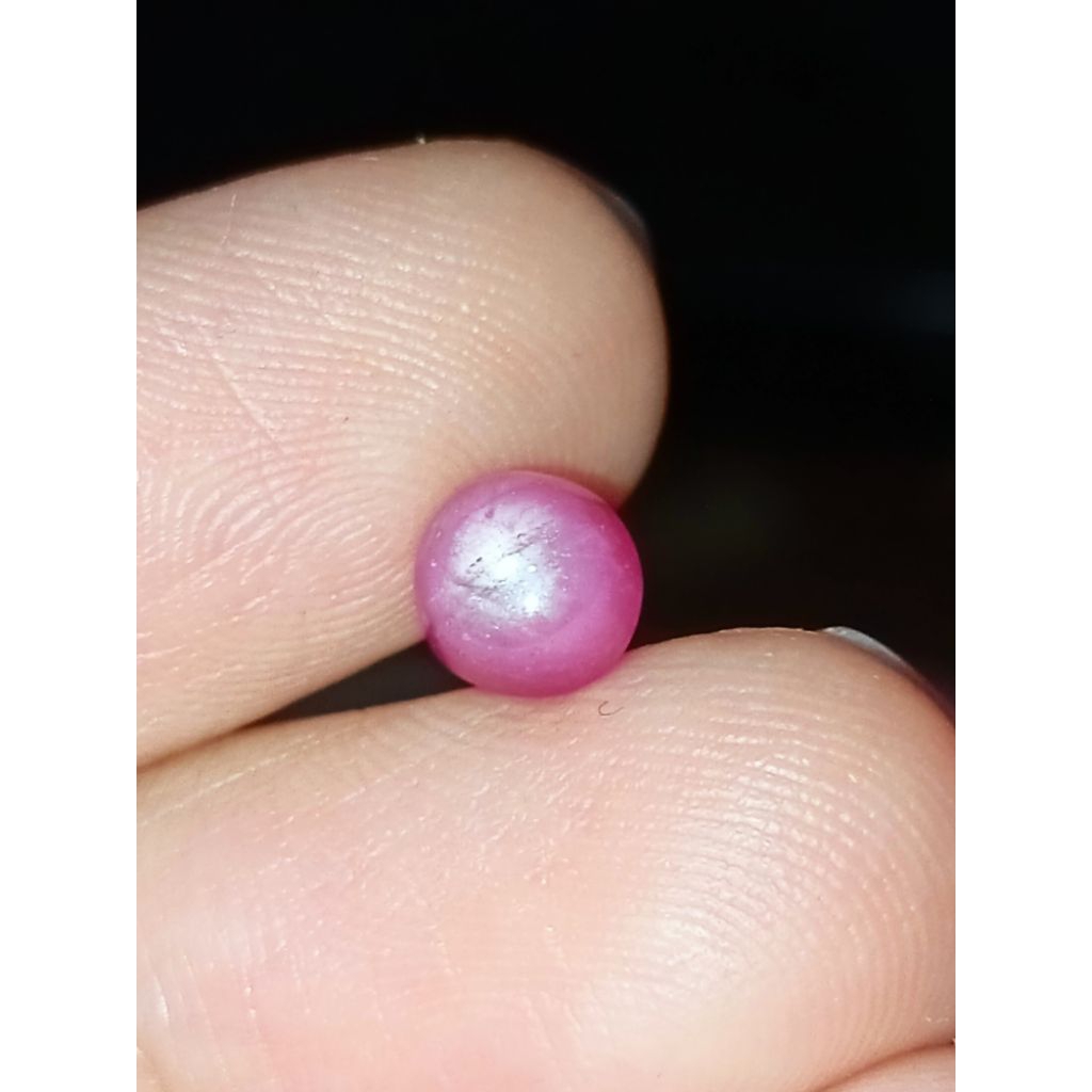 Natural Ruby Star 6,5 x 6,5 x 4 mm 2,25 ct Round Cabochon kode 154