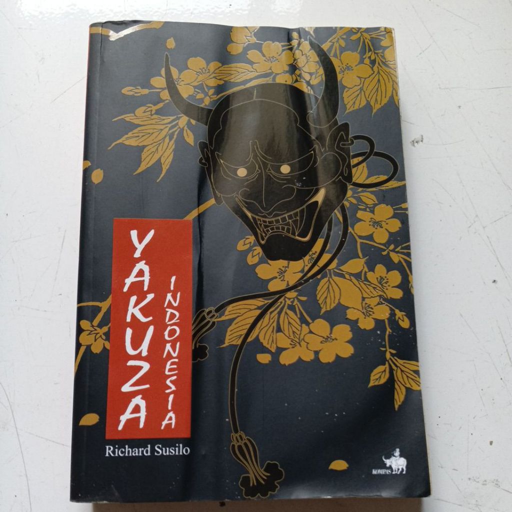 BUKU BEKAS YAKUZA INDONESIA
