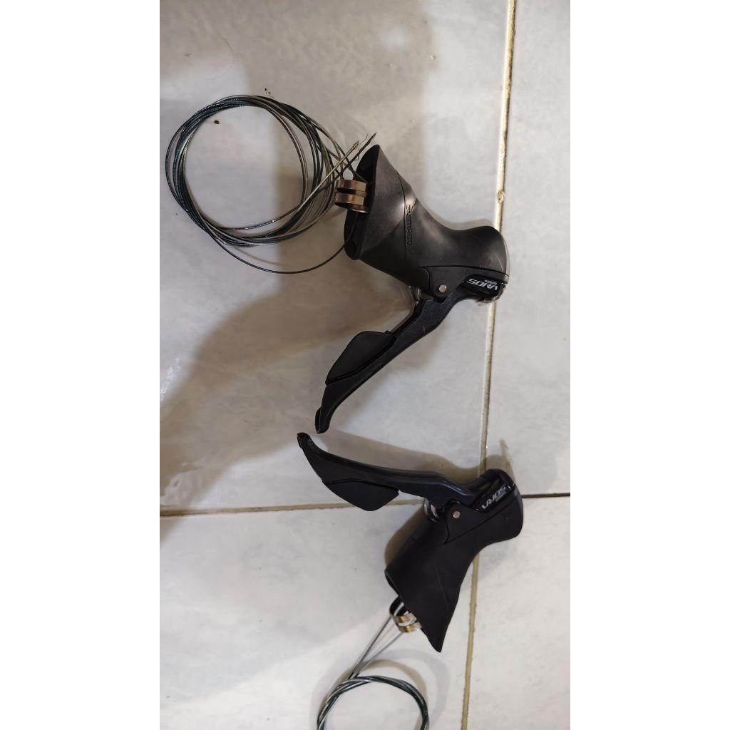 Brifter shimano Sora 3x9 Baru