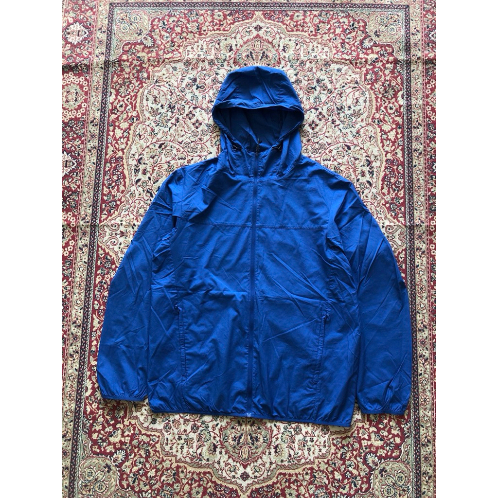 Uniqlo lightweight uv cut running jacket Casual Uniqlo running jacket i598