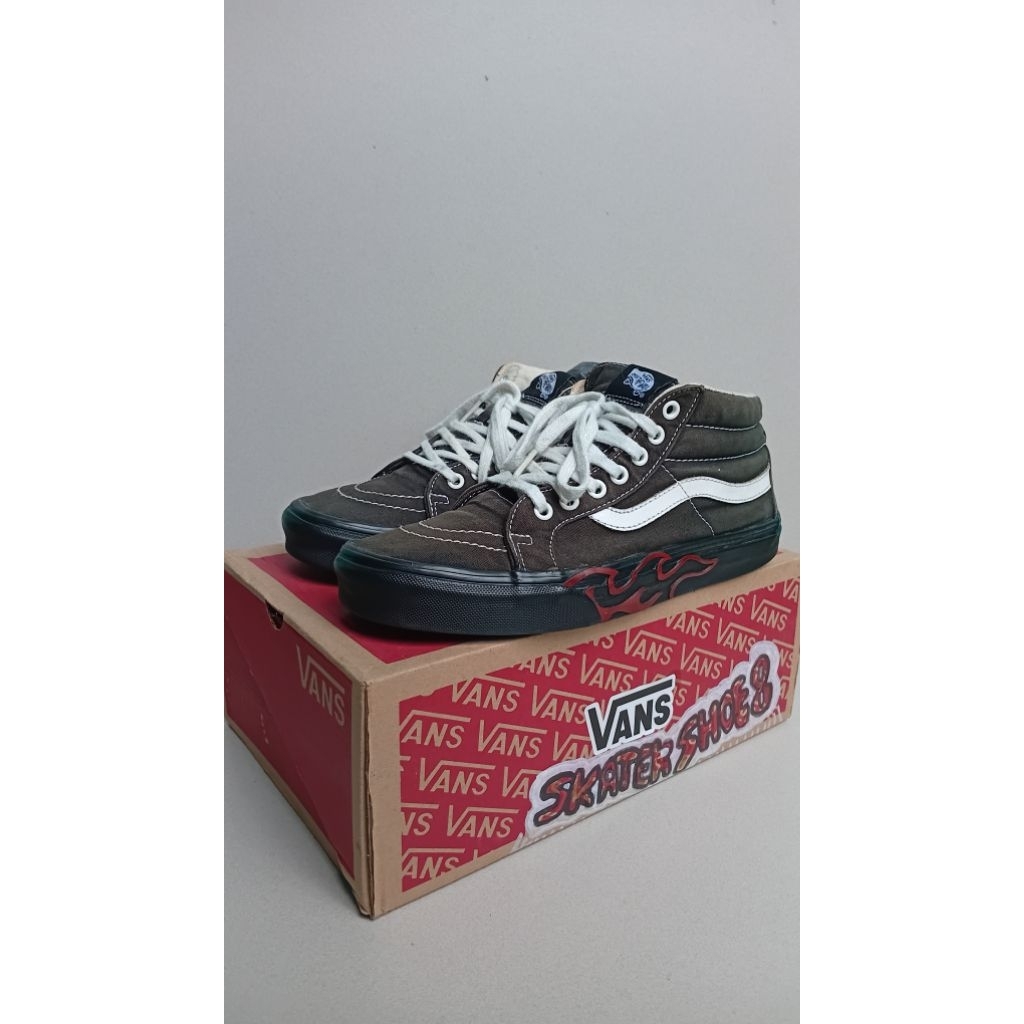Preloved vans sk8 mid flame