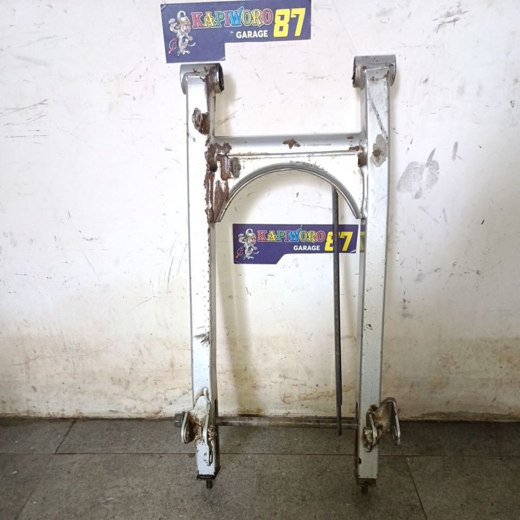 swing arm sasis Yamaha Jupiter z Burhan original