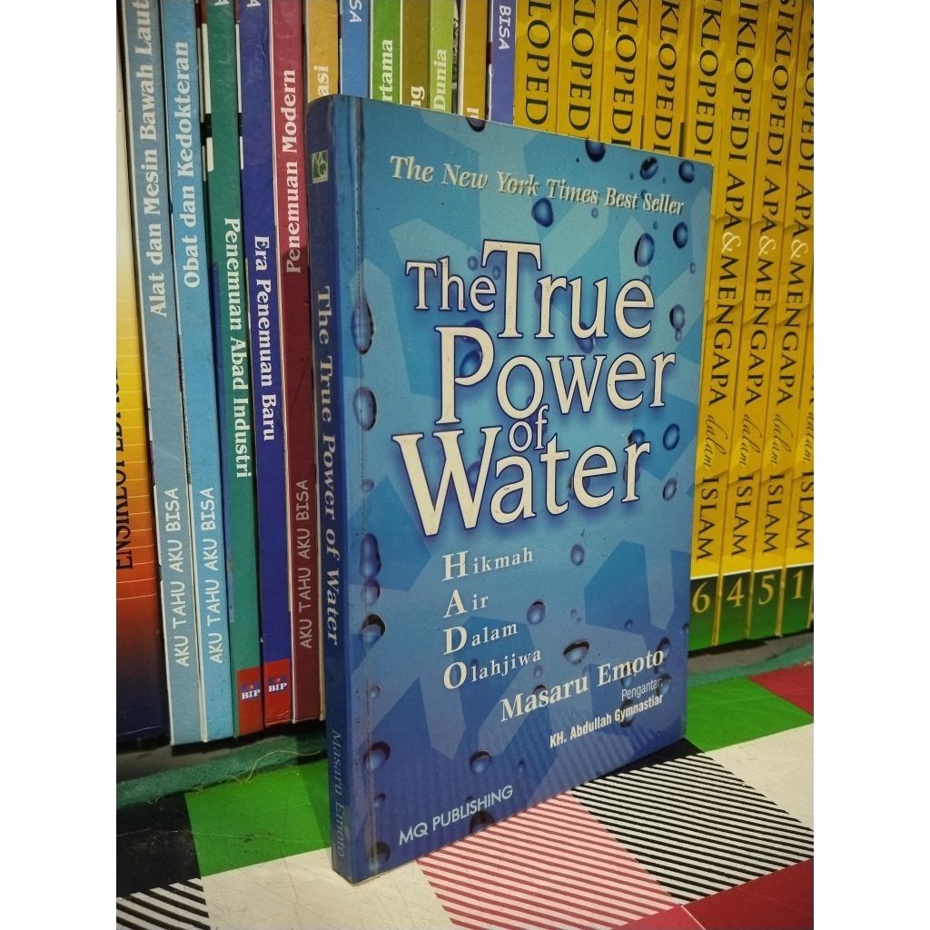 MASARU EMOTO THE TRUE POWER OF WATER HIKMAH AIR DALAM OLAH JIWA