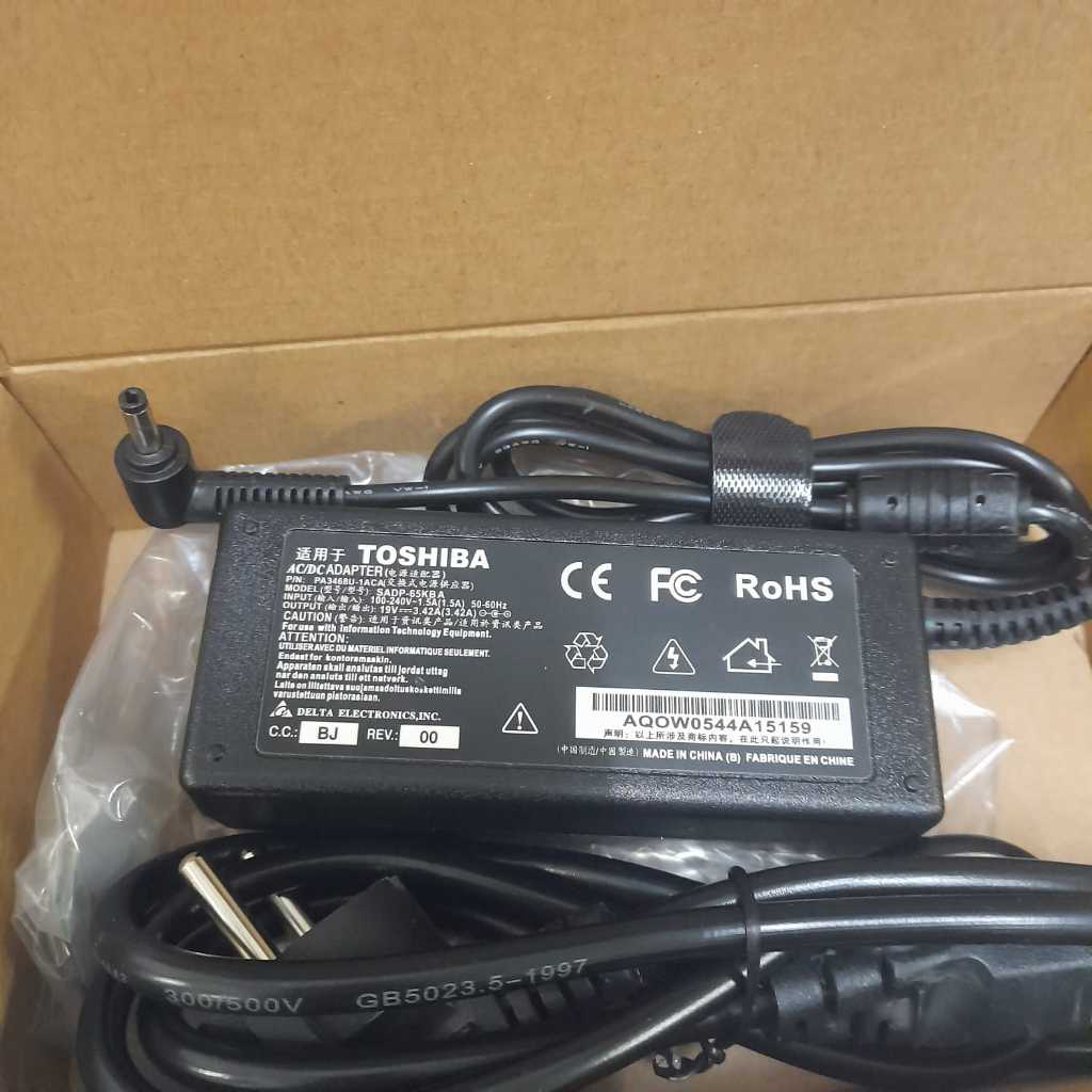Charger Adaptor Laptop Toshiba Portege Z10 Z10T Z15T Z20T-B Z20T-C Dc 4.0*1.7