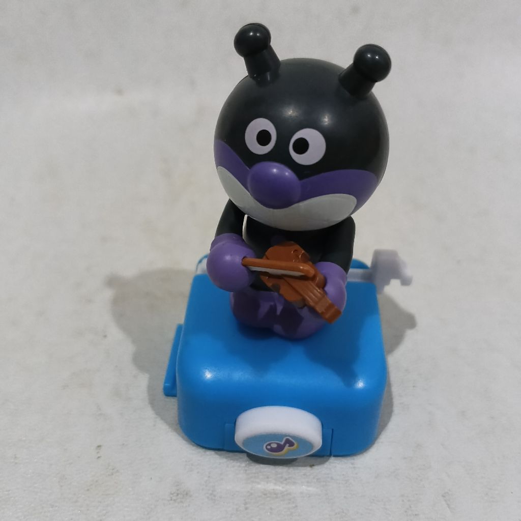 Figure Baikinman Anpanman Minus