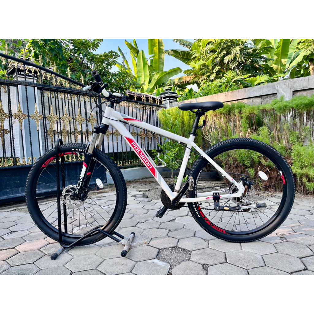 Polygon Premier 3 Warna Putih Size M 27,5