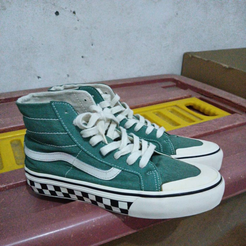 Sepatu Preloved Second Bekas Vans SK8-Hi 138 Decon SF Sneakers