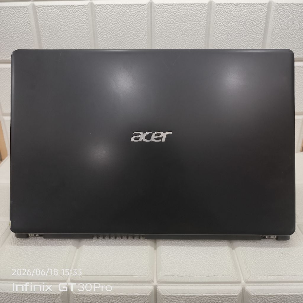 ACER ASPIRE A315 RYZEN 3-3200U 4GB/256GB
