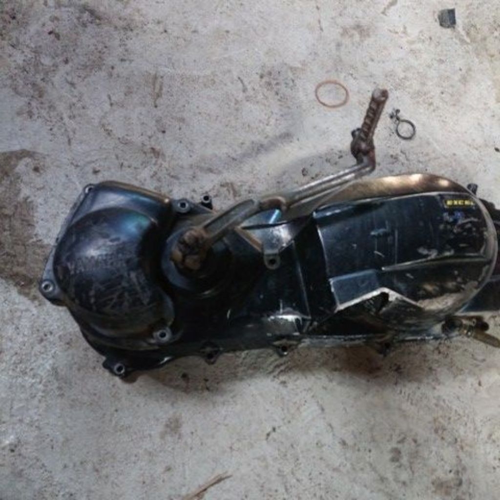 bak cvt xeon gt 125 cabutan