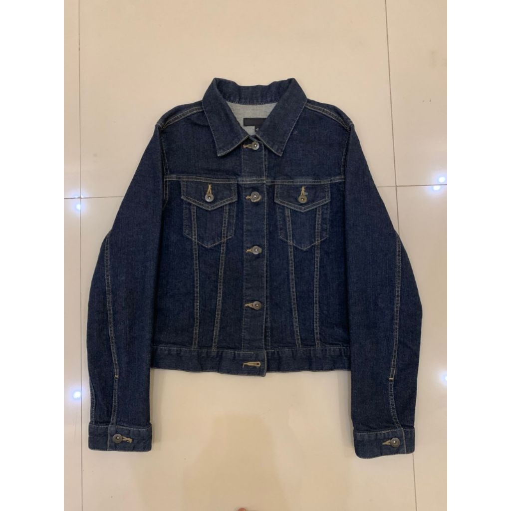 Uniqlo trucker jacket denim