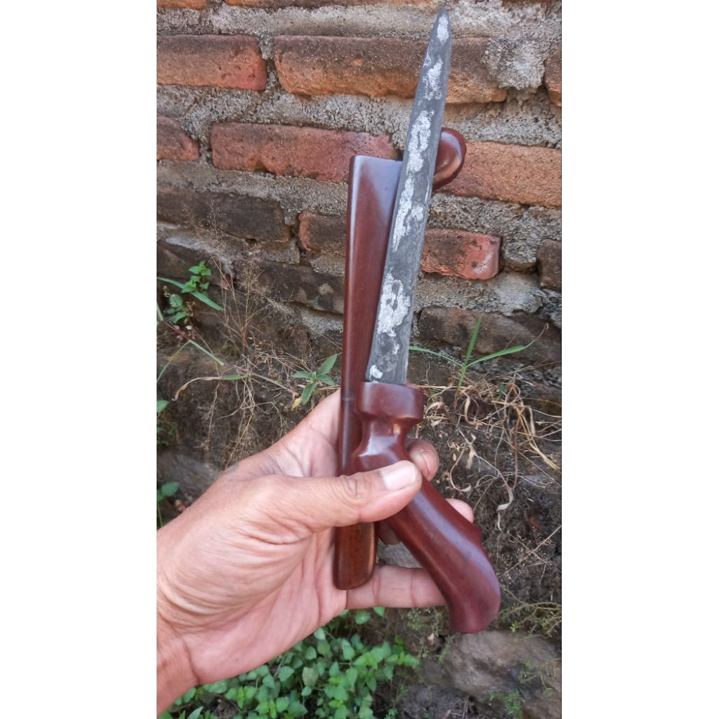cundrik sepuh tangguh mataram pamor slewah wengkon isen