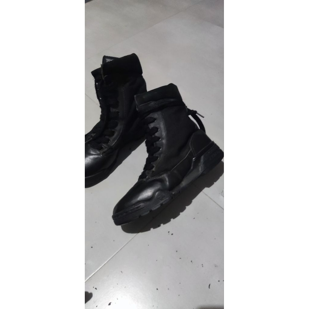 Sepatu pdl magnum hi tec zise 39 insole 24