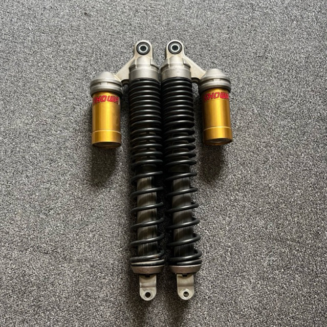 SHOCK BELAKANG ORI ADV 160/ ORI CABUTAN ADV 160 (SHOWA)