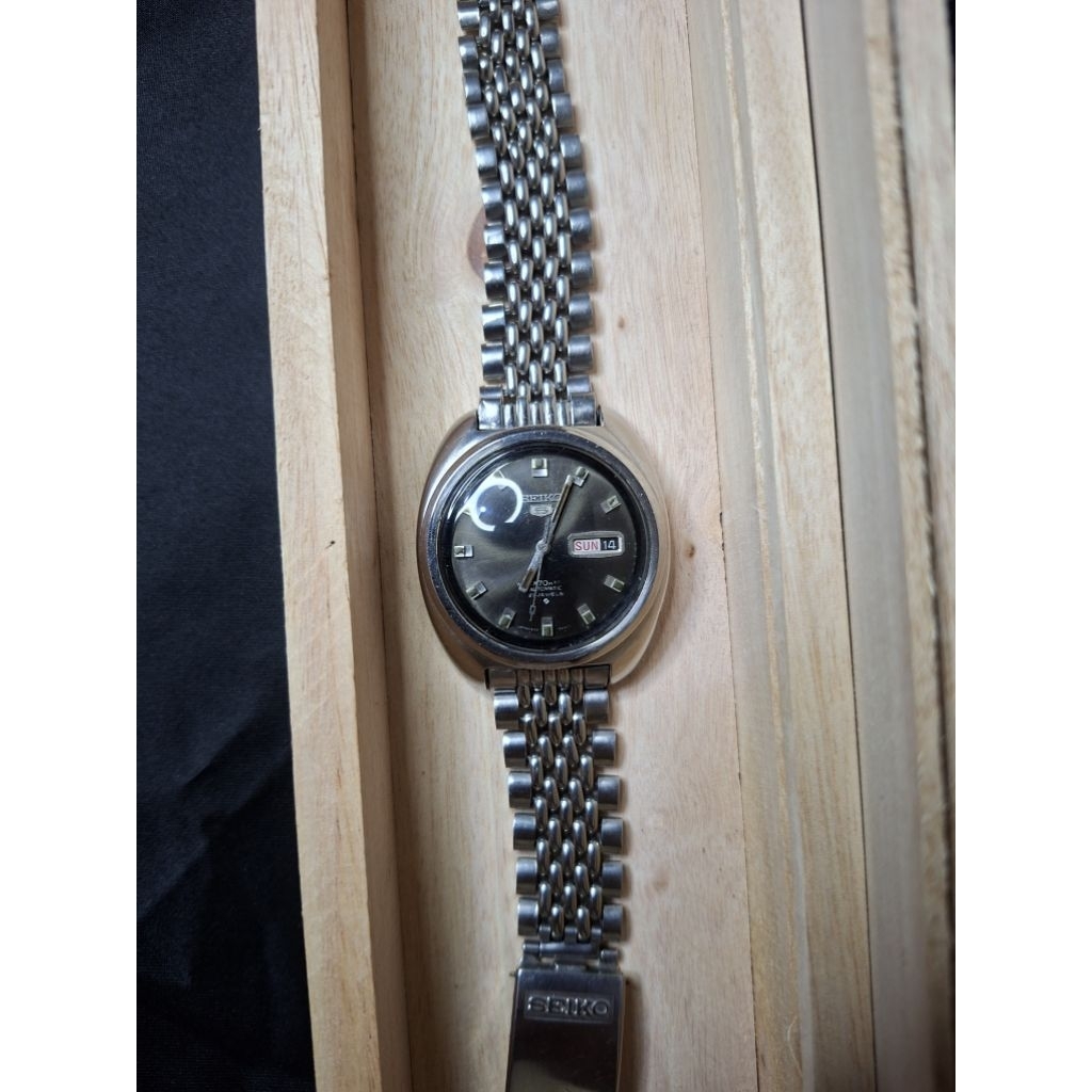 Seiko 5 Sports Vintage, Cal 6119-8400.